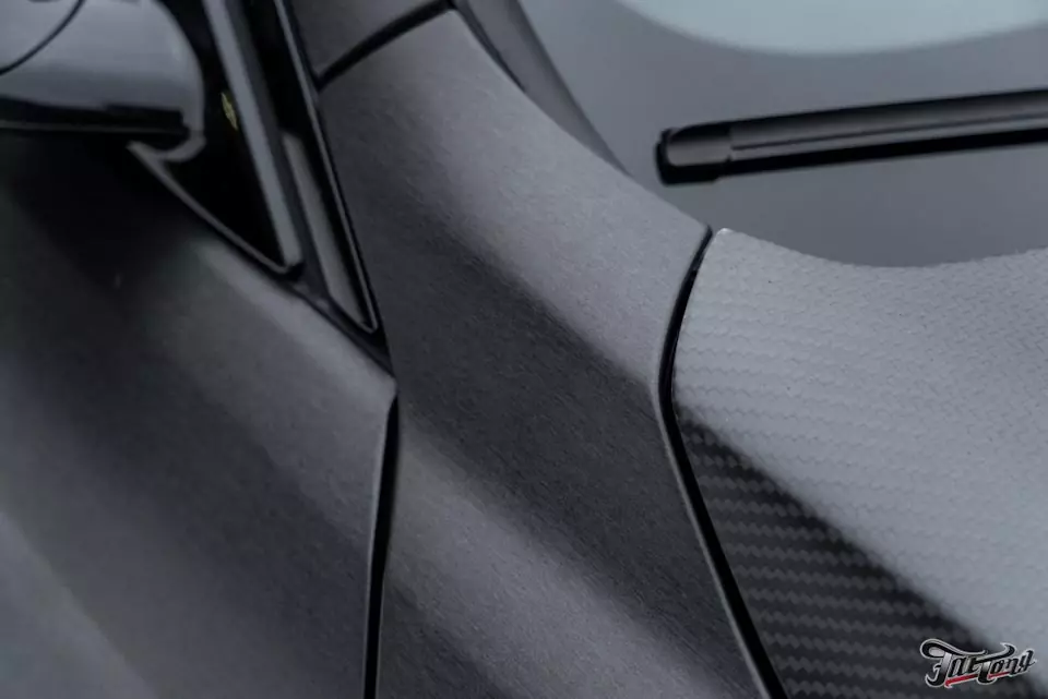 BMW M4. Оклейка кузова в шлифованный алюминий. Изготовление кованых дисков.